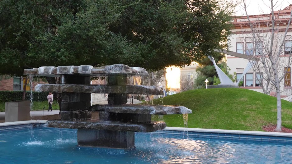 Beautiful stone fountain on Chapman University campus - Slow Motion | ClipStock